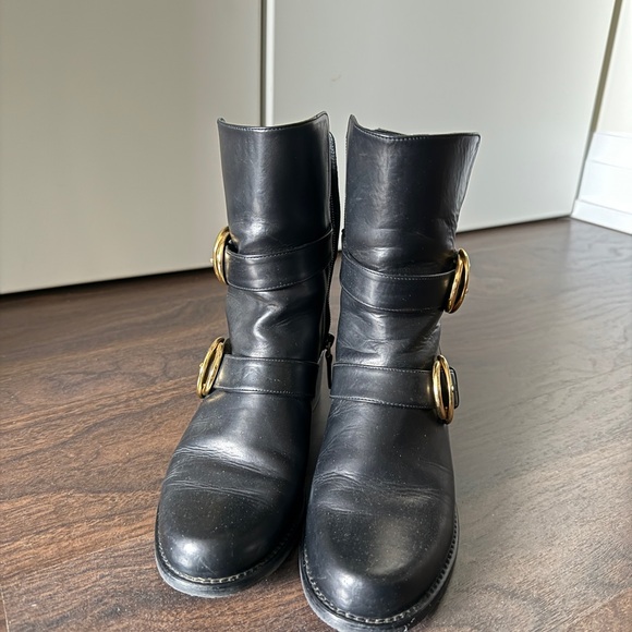 [USED] Stuart Weitzman Ankle Boots - Picture 1 of 4